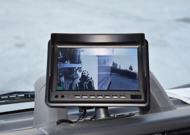 3,5 m<sup>3</sup> Kademe-Araç-Üstü-Yol-Süpürme-Makinası-7