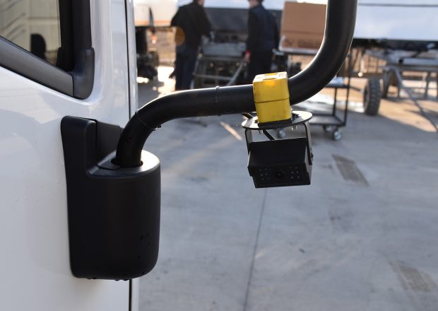 4,5 m<sup>3</sup> Kademe-Araç-Üstü-Yol-Süpürme-Makinası-5