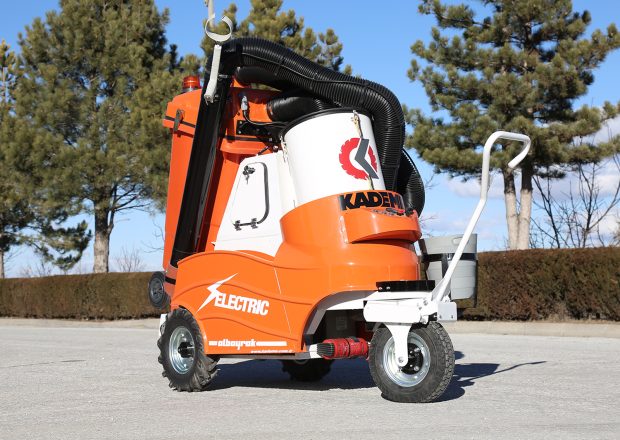 Ana Görsel- Kademe-Elle-Çekilir-Elektrikli-Süpürme-Makinası-