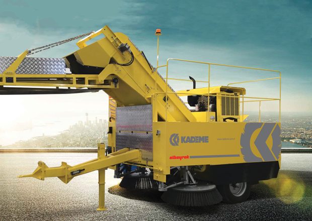 Ana Görsel-Kademe-Kamyonla-Çekilir-Tip-Yol-Süpürme-Makinası